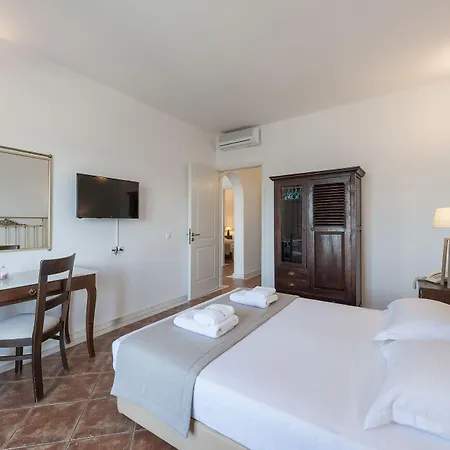 Hotel Saint George Chrisi Akti (Paros)