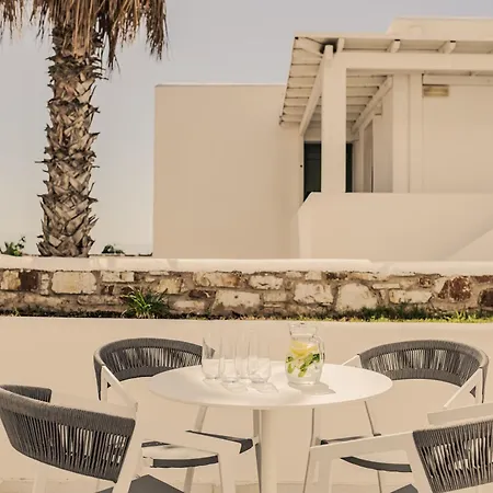 Saint George Chrisi Akti (Paros)
