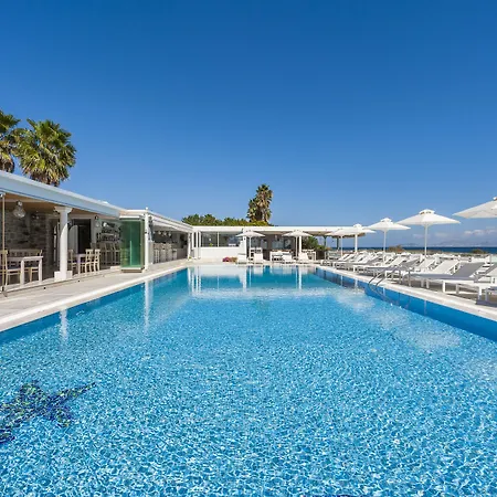 ホテル Saint George クリシ・アクティ