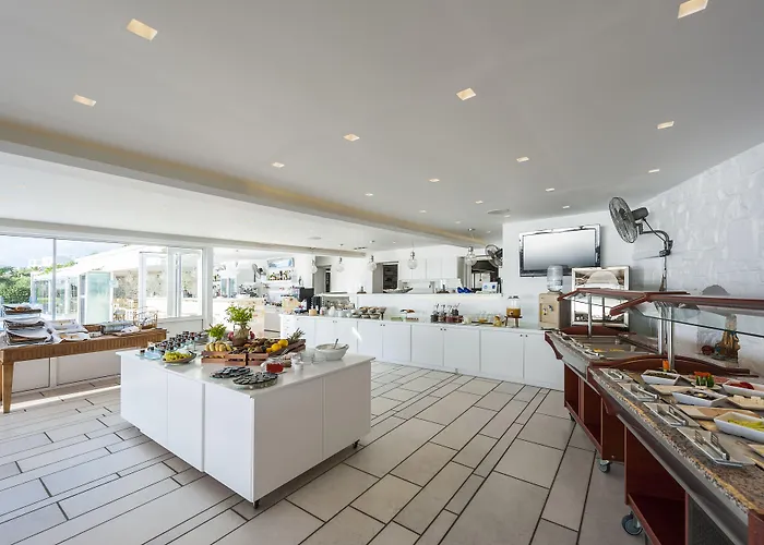 Saint George Chrisi Akti (Paros)